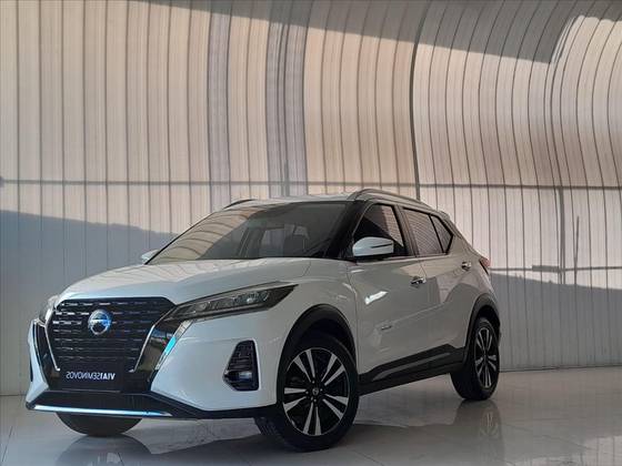 NISSAN KICKS 1.6 16V FLEXSTART EXCLUSIVE XTRONIC NISSAN KICKS 1.6 16V FLEXSTART EXCLUSIVE XTRONIC
